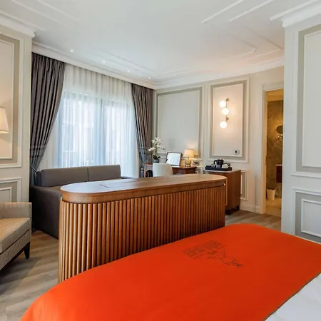 Amiral Palace Boutique Class Отель
