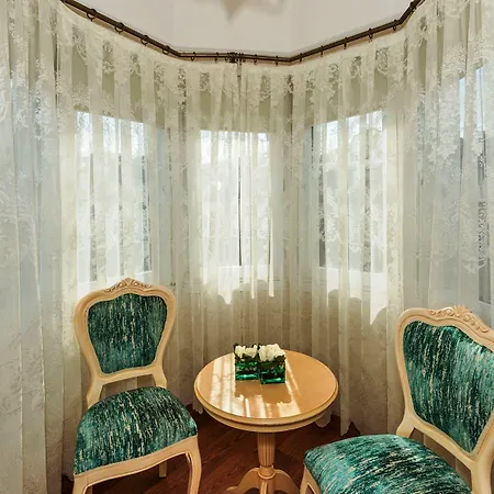 Отель Amiral Palace Boutique Class Стамбул