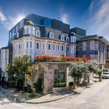 Ξενοδοχείο Amiral Palace Boutique Class 4*