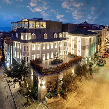 Ξενοδοχείο Amiral Palace Boutique Class 4*