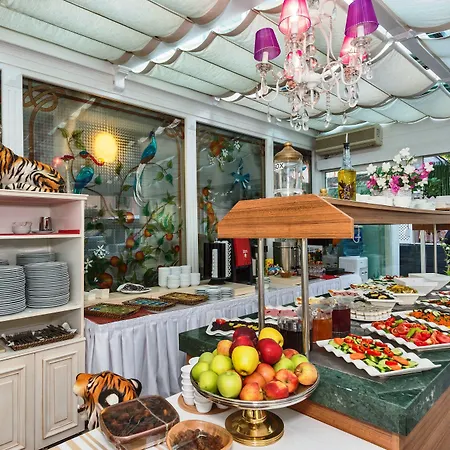 Amiral Palace Boutique Class 4*