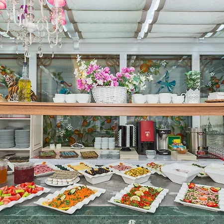 Amiral Palace Boutique Class 4*