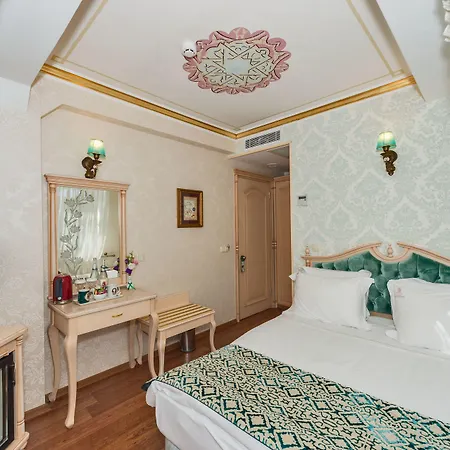 Amiral Palace Boutique Class Отель