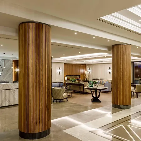 Отель Amiral Palace Boutique Class 4*
