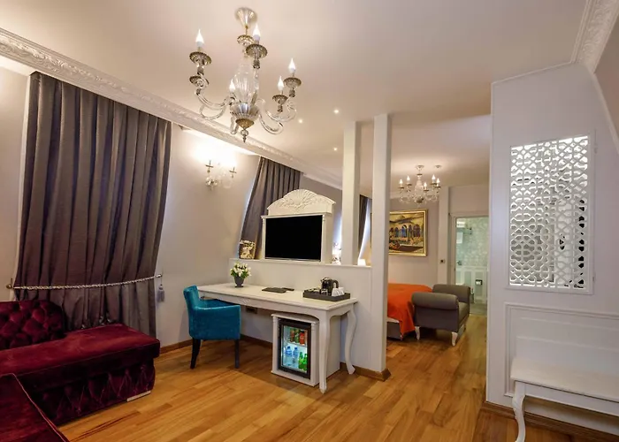 Amiral Palace Boutique Class Отель 4*