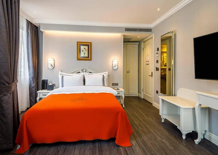 Amiral Palace Boutique Class Отель