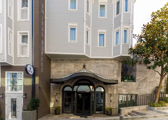 Amiral Palace Boutique Class 4*