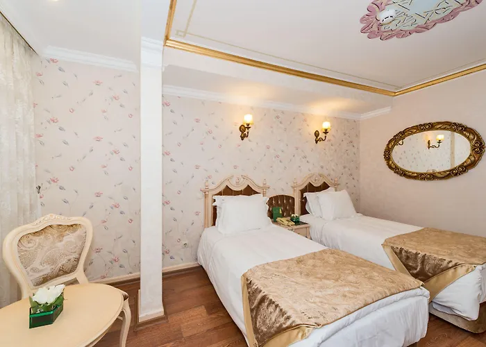 Отель Amiral Palace Boutique Class