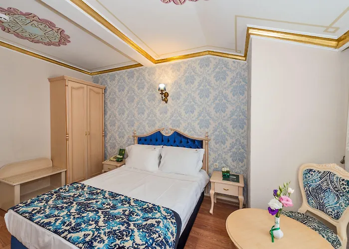 Amiral Palace Boutique Class Отель