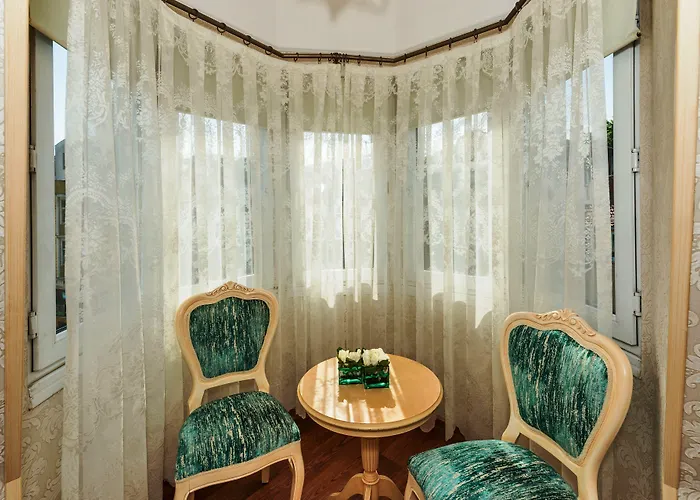 Отель Amiral Palace Boutique Class Стамбул