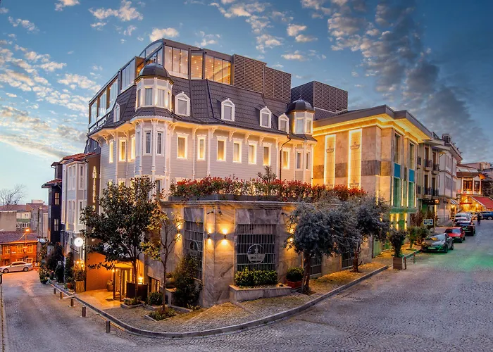 Amiral Palace Boutique Class 4*